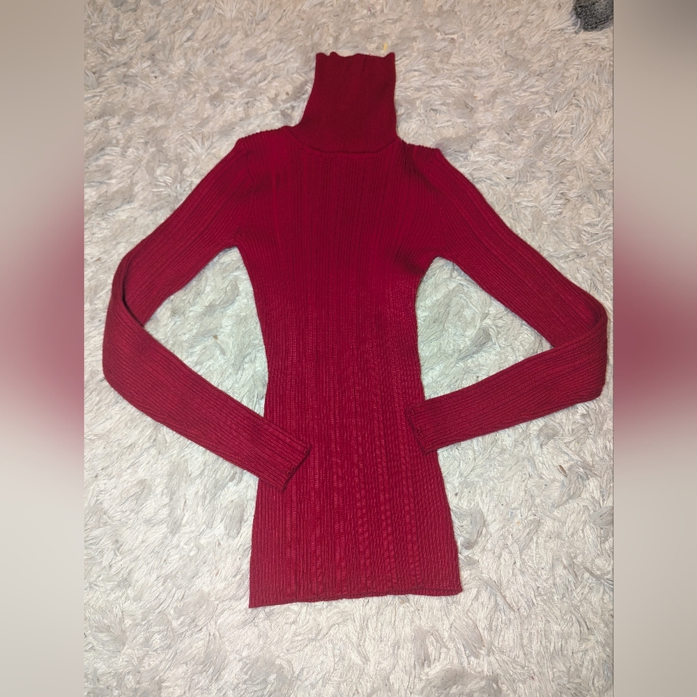 Grano Women's Red Turtleneck Sweater Sz S